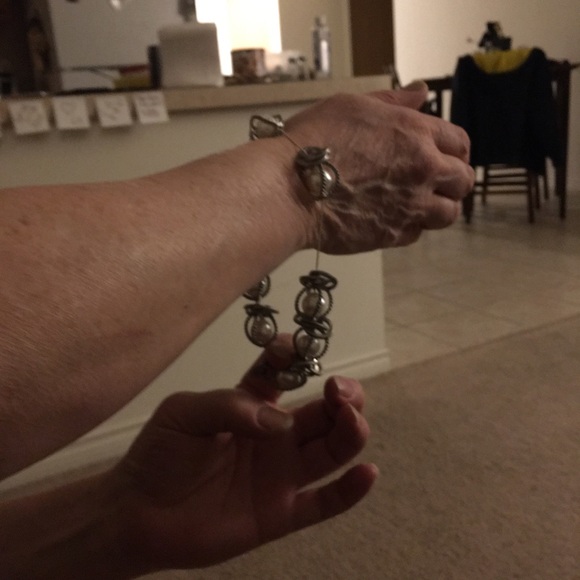 Jewelry Set - Picture 8 of 9